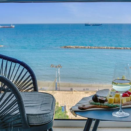 Sanders Kanika Sea Forum - Adorable 2-Bedroom Apartment With Sea View Лимасол Экстерьер фото